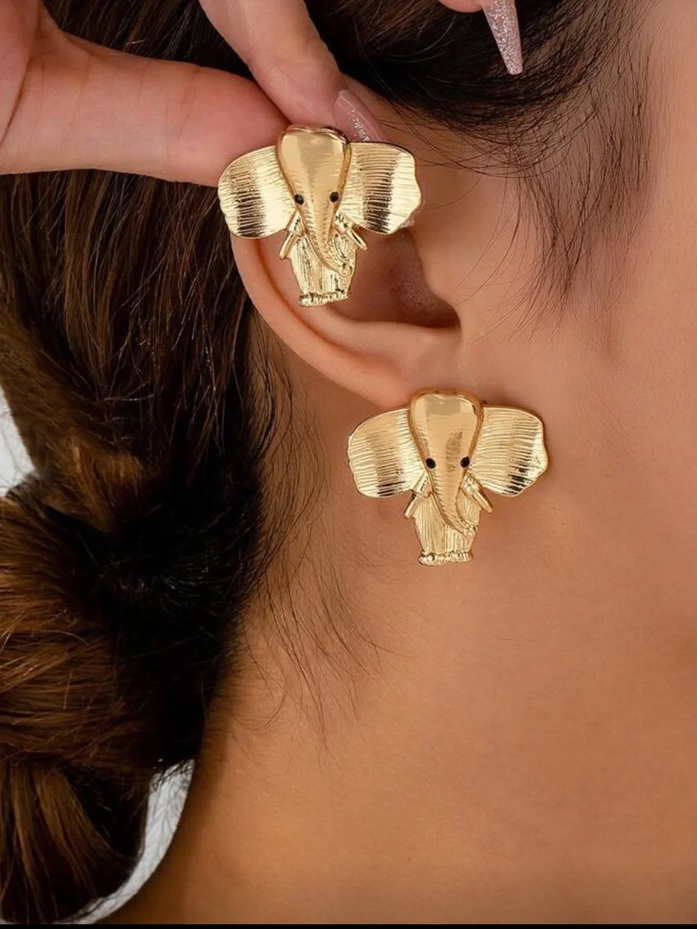 Anthropologie playful elephant
